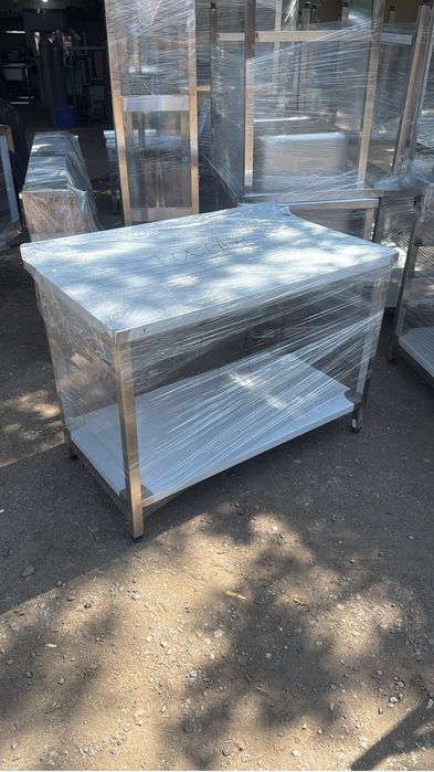 Стол разделочный из нержавейки