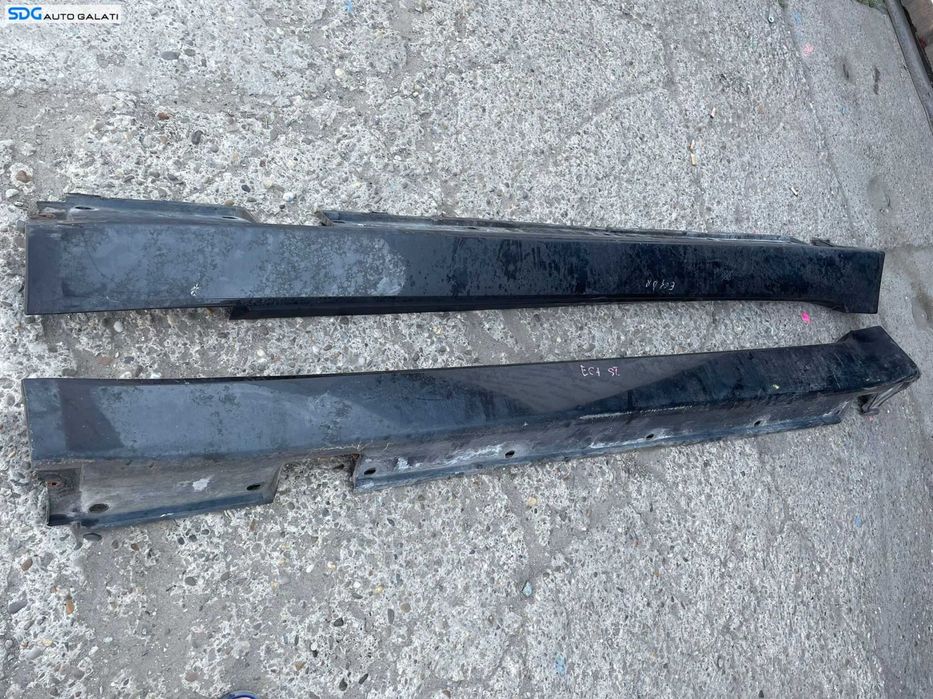 Set Prag Praguri Ornamente Plastic Laterale Stanga Dreapta BMW Seria 5 E61 Break Combi 2003 - 2010 [1498]