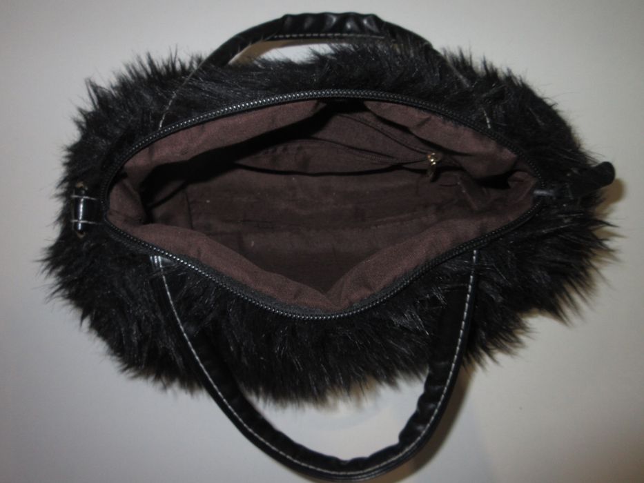 сумки новые ,отдаю дешево!!!