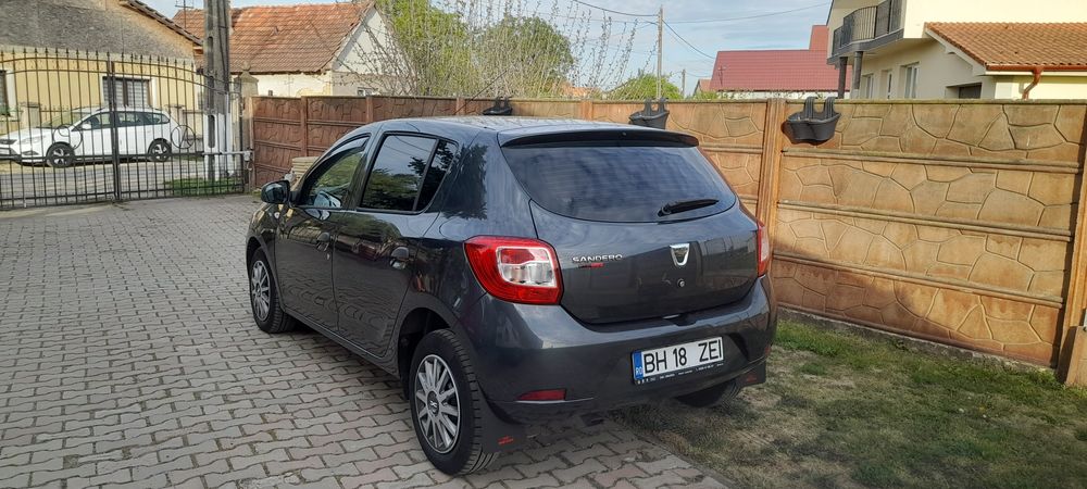 Dacia Sandero 12