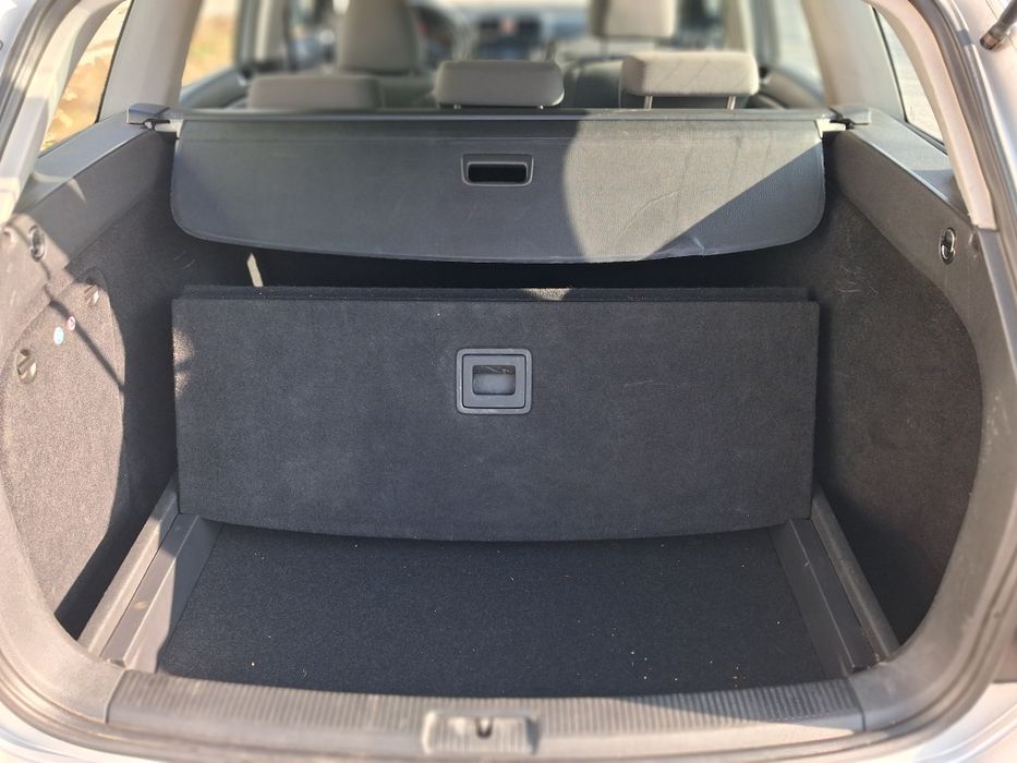 Фоксваген голф комби 1.9 дизел 105 кс. Регистриран годишна винетка