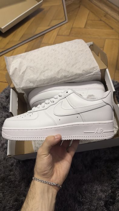 air force 1 tripple white