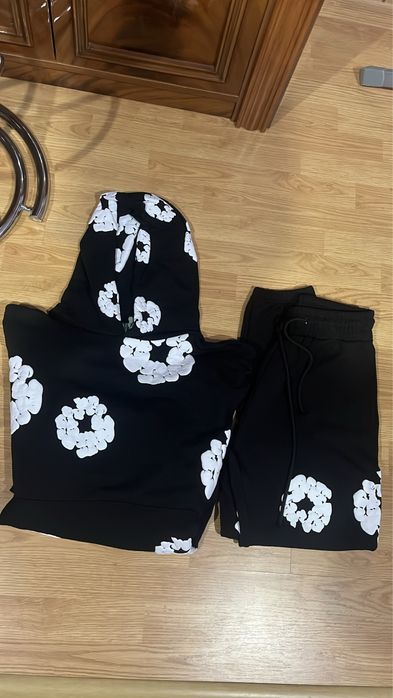 treinig denim tears