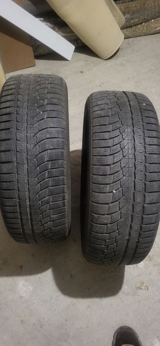 Зимни гуми Nokian 215/55/17 - 2бр.