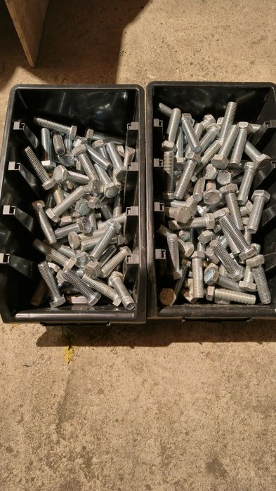 Șurub metric M16x60mm complet filetat, oțel zincat