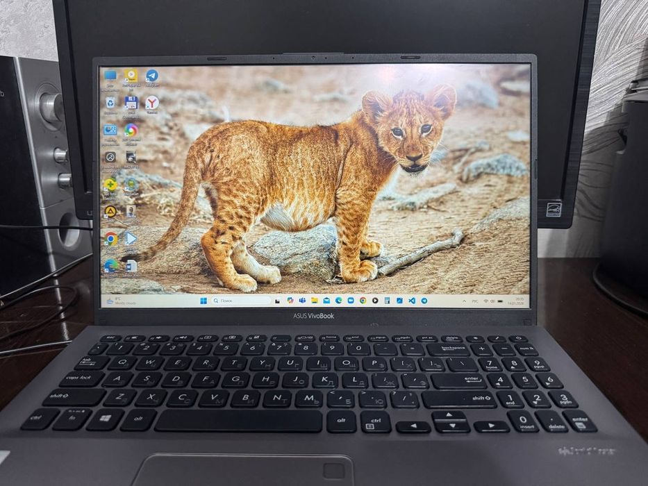 Хороший ноутбук все хороктиристики на фото