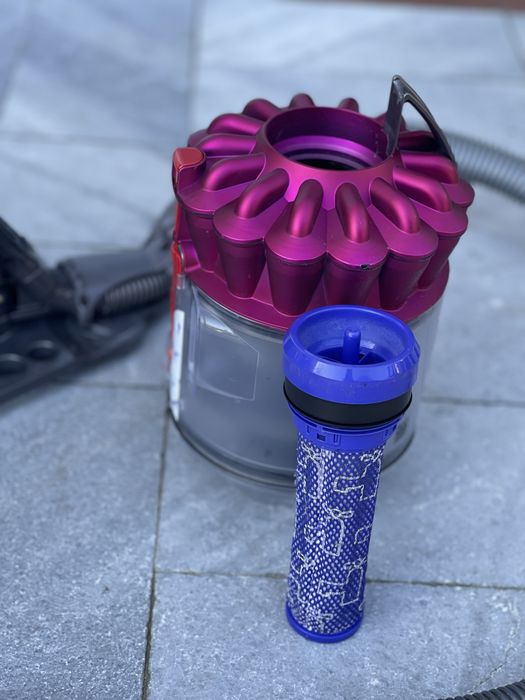 Прахосмукачка DYSON Ball DC33