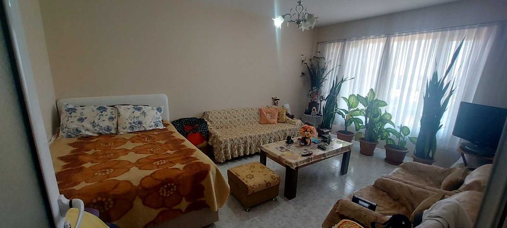 Продава се Едностаен апартамент в Хасково, Червена стена - 44 кв.м за 1066 €/кв.м - Снимка #1