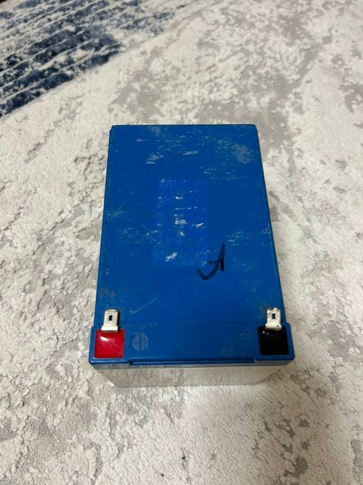 Продам акумулятор