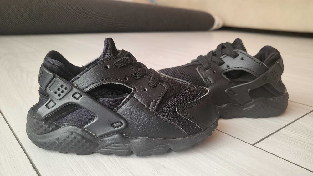 Nike & Adidas lego детски маратонки оригинал 35лв.