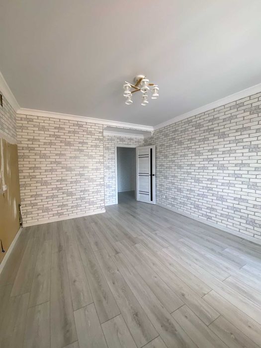 продам 3х комн в районе НИШа