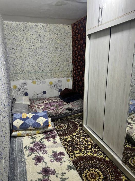 1 хоналик 1- этаж срочно сотилади