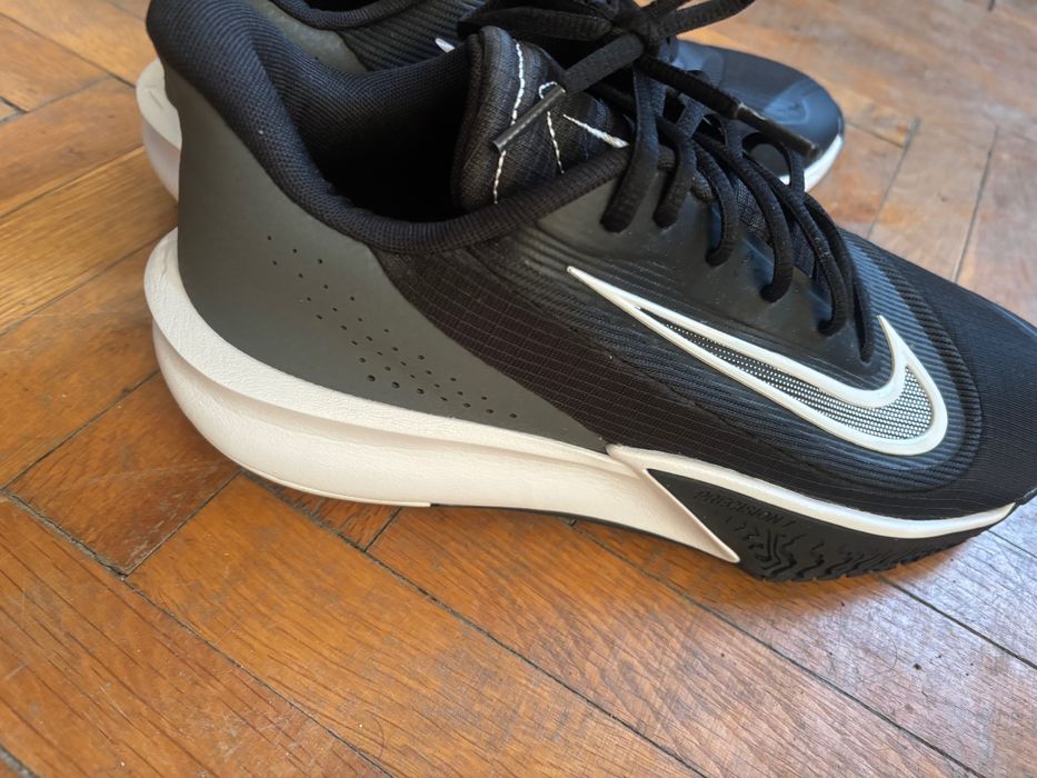 Nike precission7