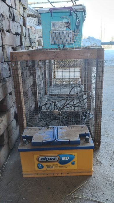 Инкубатор сотилади