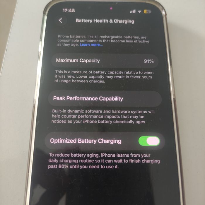 Iphone 13 с калъфи подарък