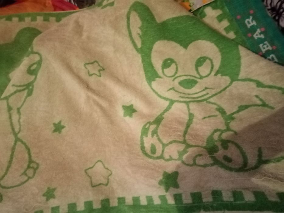 Полотенца  старые, 4 шт бу