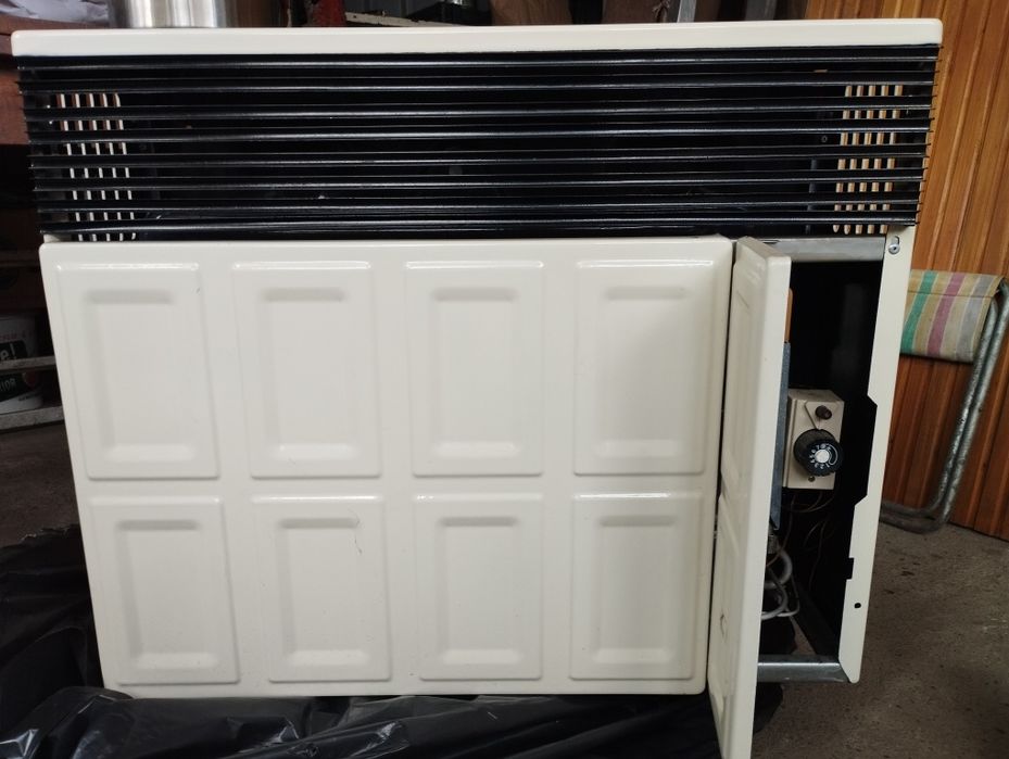 Convector pe gaz natural