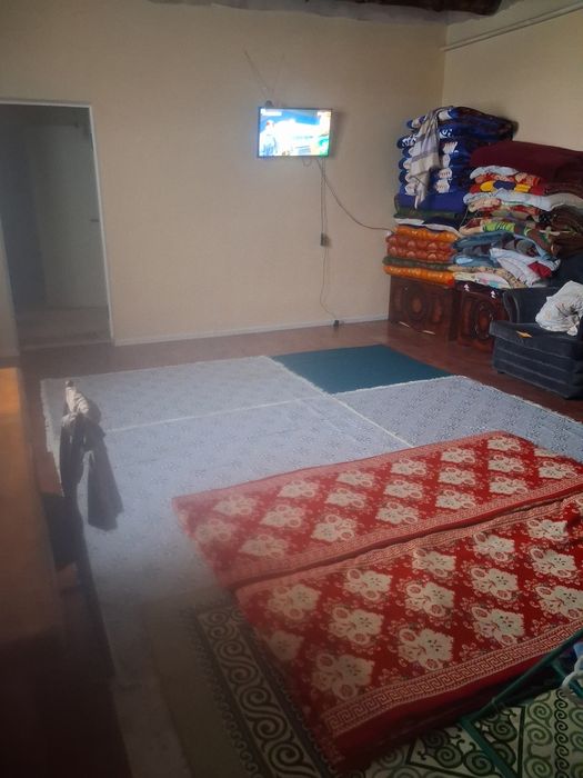 Кызылтобе поликлиника касынан Сарай сатылады