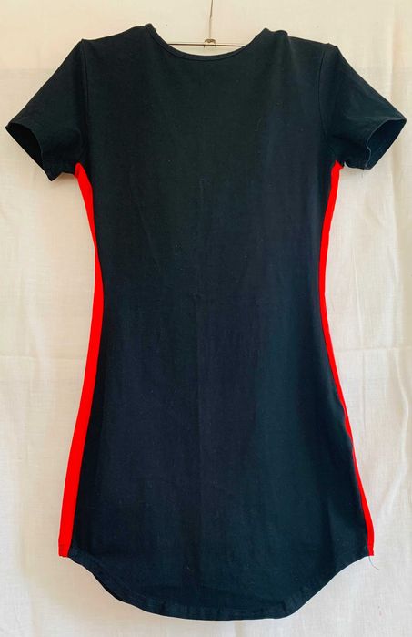 Рокли нови, 4бр, различни модели, S-10лв, 2XL-по 30лв/бр.