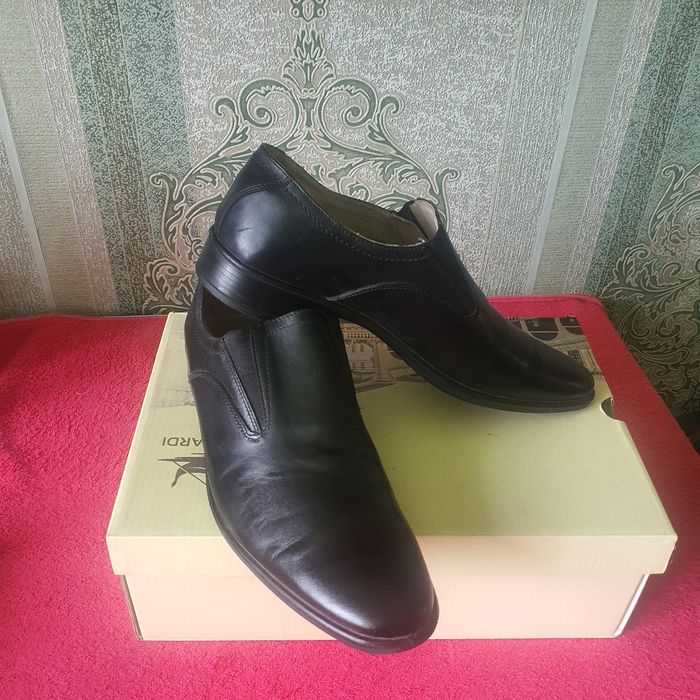 Мужские кожаные туфли