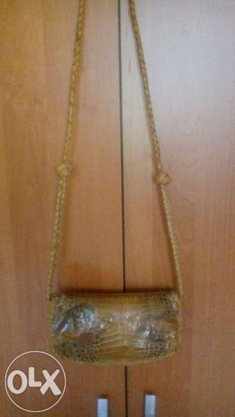 Крокодилова кожа,Oriflame, за през рамо