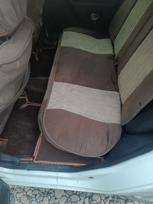 Машинаға чехол сатылады