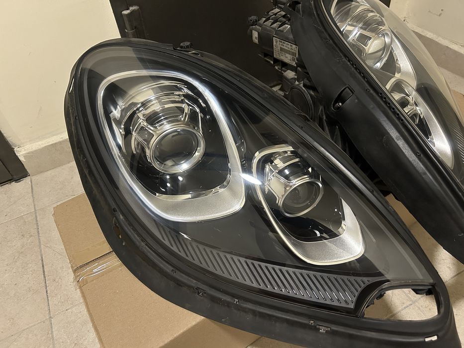 Porsche Macan Bi-Xenon фарове