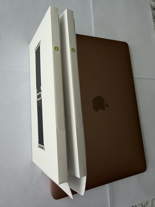 Оригинална каишка за Apple Watch Alpine Loop Зелена,синя