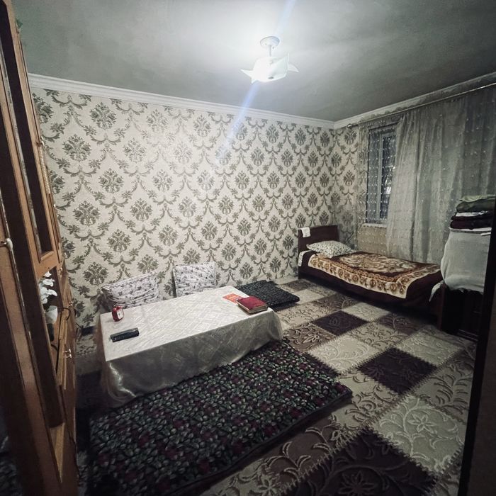 Уй сотилади ғиштли