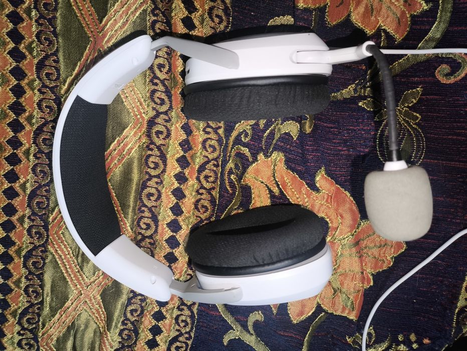 Игровые наушники HyperX CloudX Stinger 2 Core / В идеале