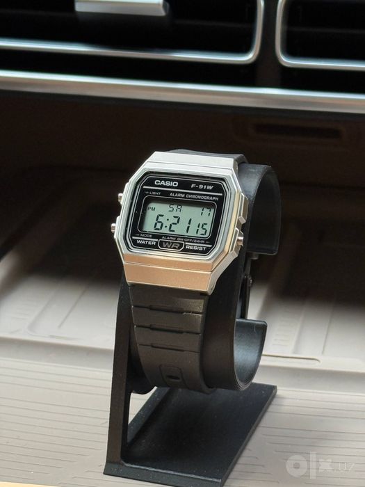 Casio F-91W Silver — цифровые часы
