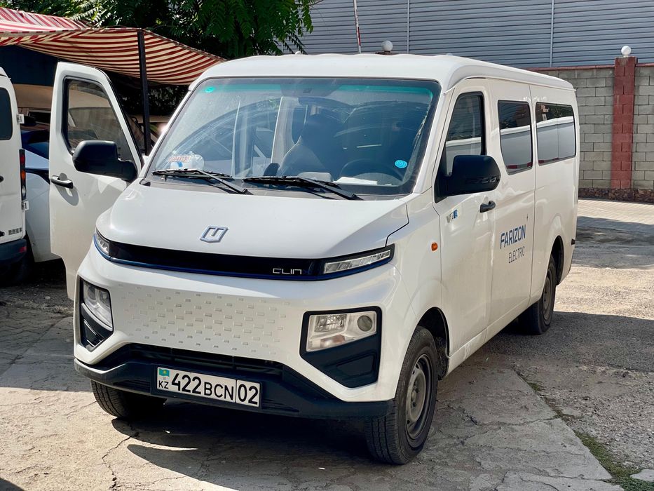 Gelly электро мобиль форизонт