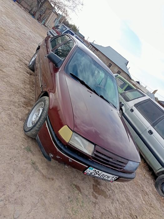 Опел Вектра Седан