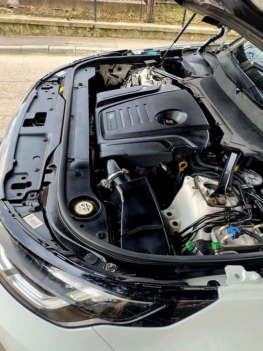 Vand Land Rover diacovery 5 2.0 euro 6  7 locuri