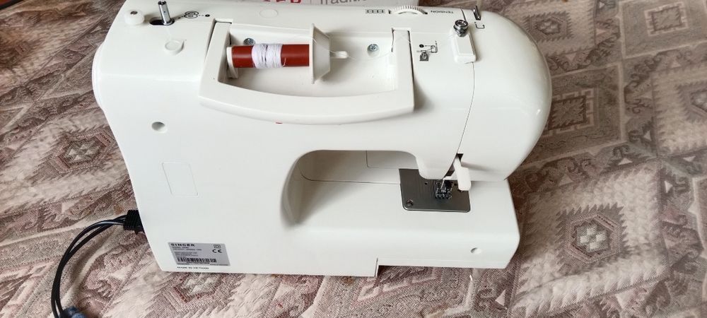 Zengir tikuv mashinasi