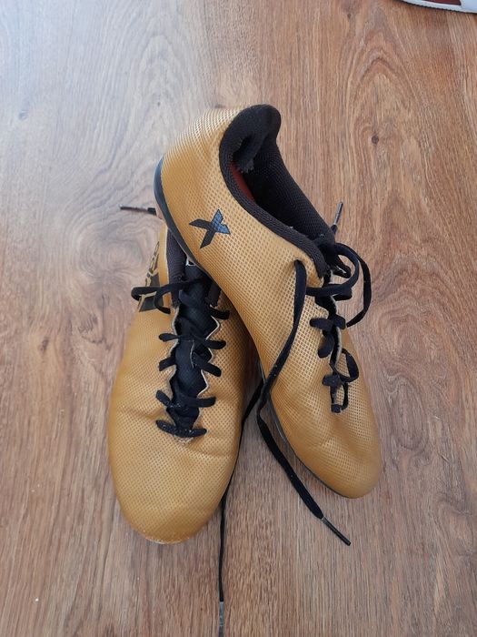 Бутонки Adidas, номер 37.5