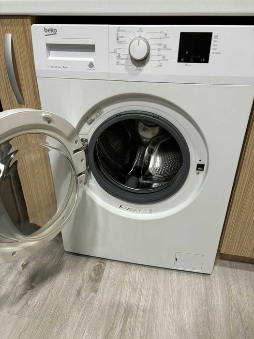 продава пералня Беко