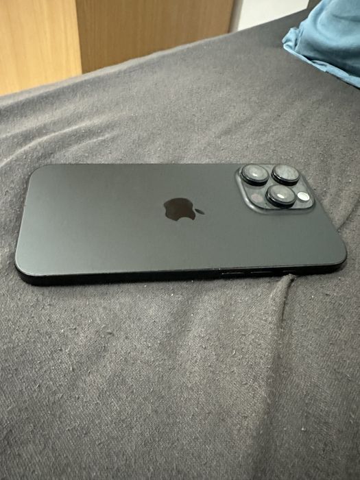 Iphone 16 pro max неразличим от нов