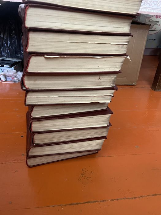 Инциклопедия 12 томдық барлығы түгел