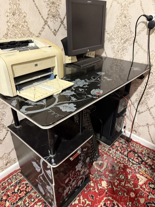 Пк монитор мышь клава и стол