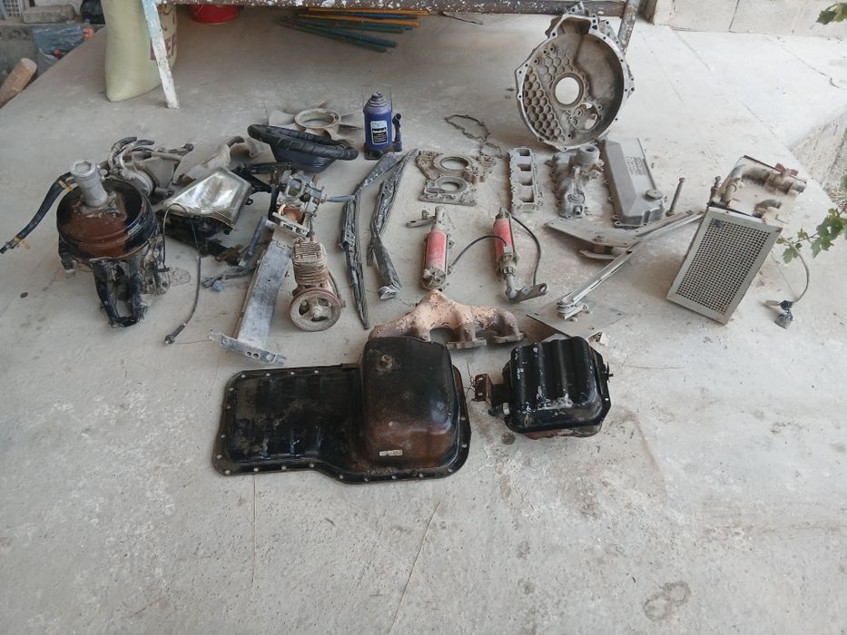 Isuzu zapchastlari sotiladi