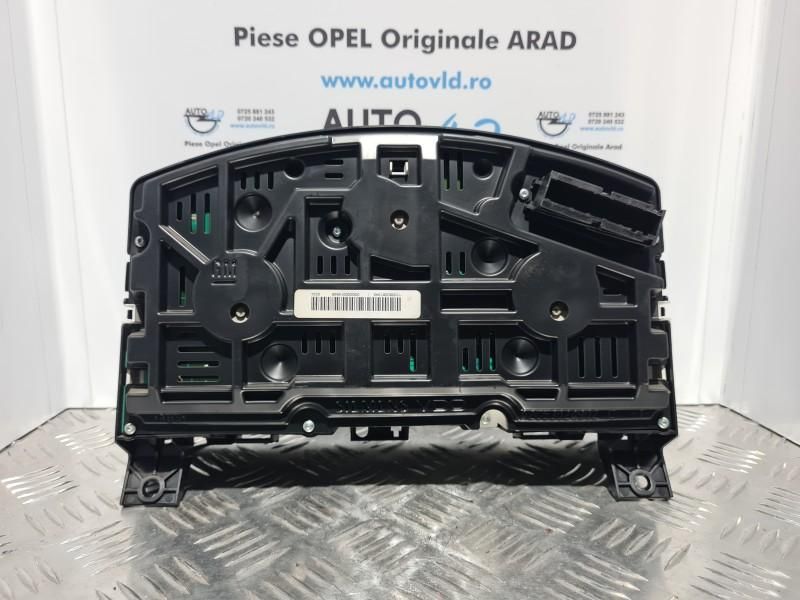 Ceasuri bord Opel Zafira B