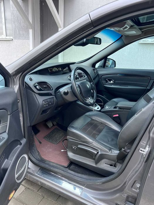 Renault Scenic  2.0 dci 150 cp automat - 5 locuri!