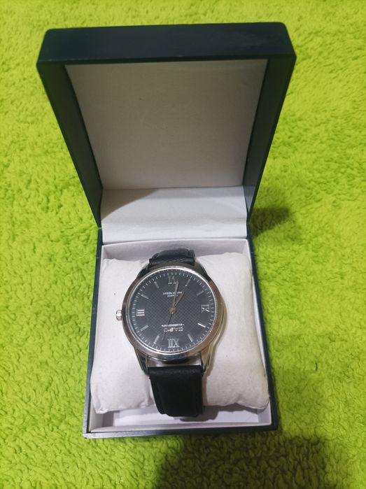 Наручные часы Casio