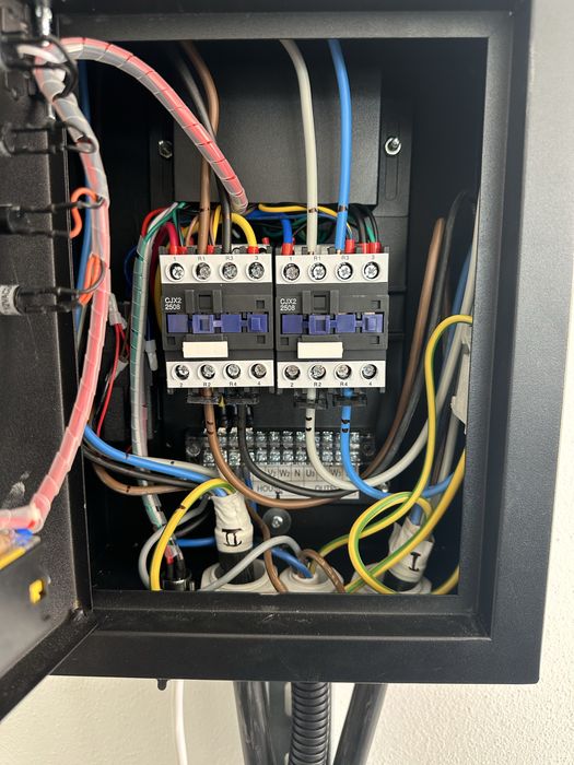 Reparatii scule profesionale electrice si masinării industriale