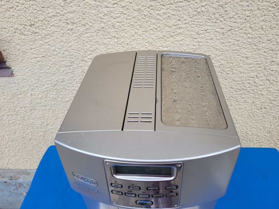 Expresor Delonghi Magnifica Automatic Cappucino