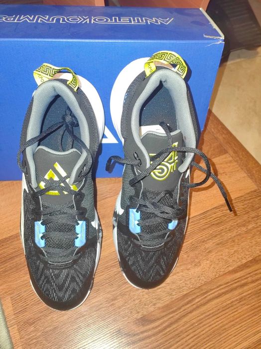 Adidasi Nike barbati