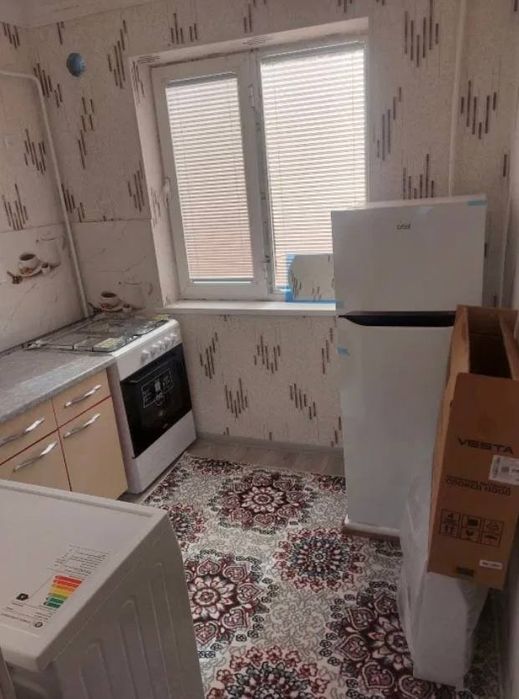 4 каватли  1 Чи каватидаги 1 хонали люкс квартира ижарага берилади