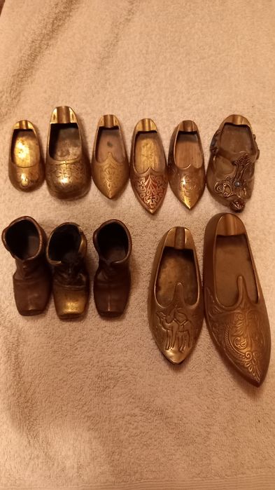 11 papucei drăguți din bronz