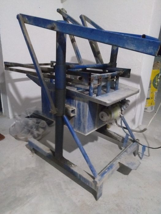 Продам станок для сплитерных кирпичей